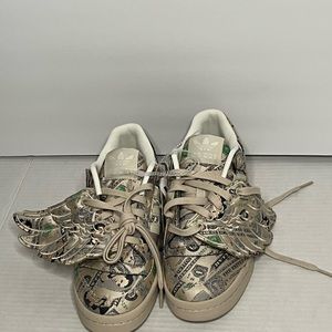 Adidas Jeremy Scott edition low tops sneakers 5.5 in women’s